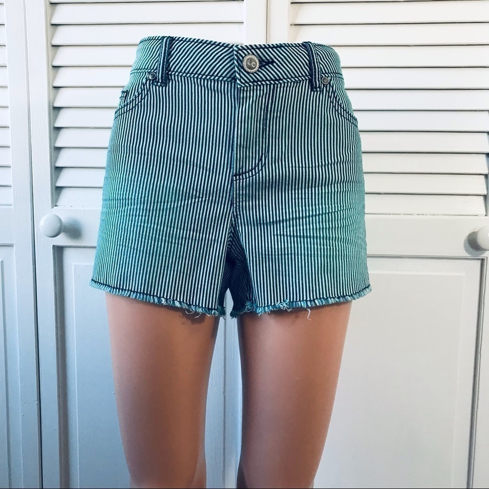 Price is firm LC LAUREN CONRAD Turquoise Blue Striped Faded Shorts Size 10